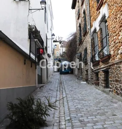 I will take high quality pictures of any places in paris