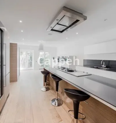 I will take professional photographs of your property in london