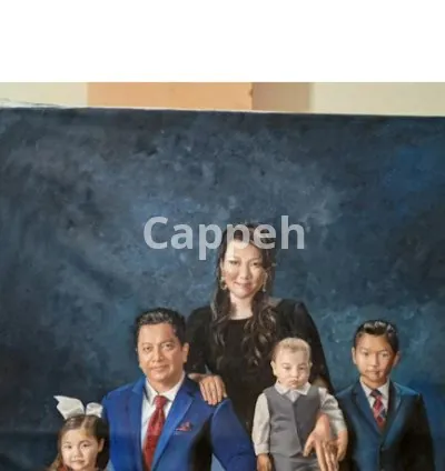 I will do oil painting on canvas acrylic painting of portrait, pet, realistic painting